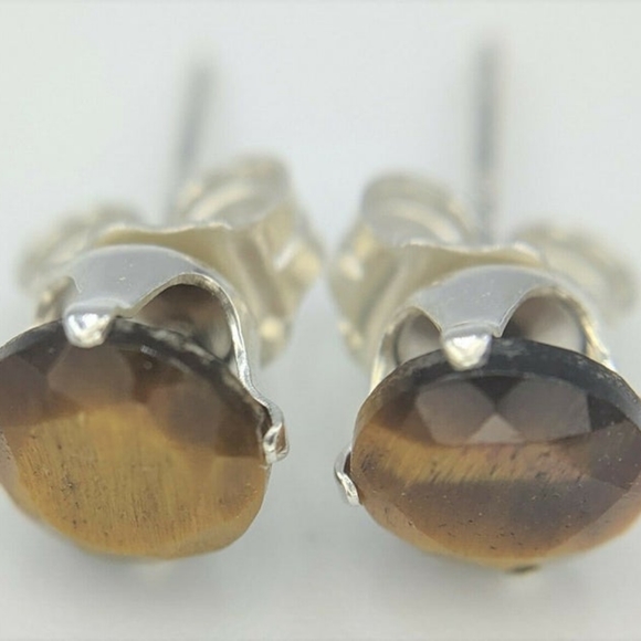 Tiger's Eye Silver Stud Earrings - Picture 2 of 8